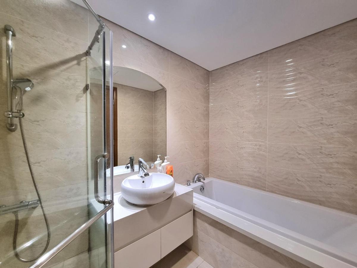 Enay Apartment - Vinhomes Central Park - Landmark 호치민 외부 사진